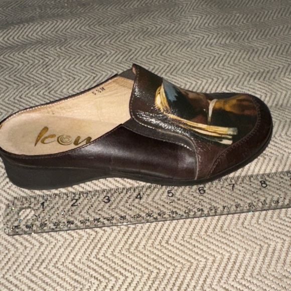 ICON “Girl With A Pearl Earring” by Vermeer. Leather shoes made in Italy. - Picture 5 of 11